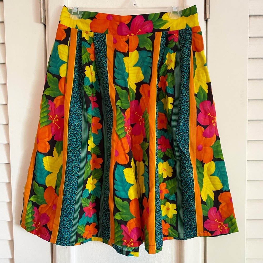 Vintage Multi Colored Tropical Floral Shorts